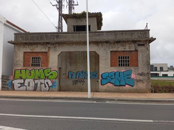 House  in Bertoa (Santa María)