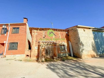 House 1 Bedroom in Matanza de Soria