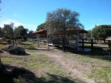 Maison 10 Chambres à Las Navas del Marqués