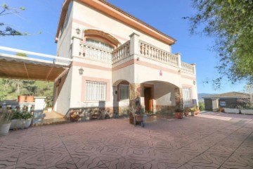 House 5 Bedrooms in Centre - Casco Antiguo