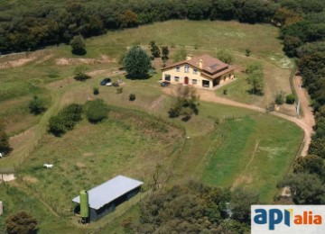 Quintas e casas rústicas 5 Quartos em Llinars del Vallès