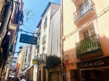 Building in Burgos Centro