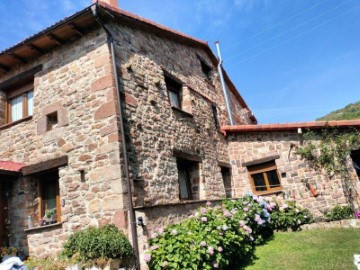 Casa o chalet 2 Habitaciones en Brañosera