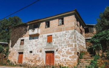 Quintas e casas rústicas 8 Quartos em Arnoia