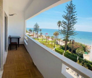 Apartment 4 Bedrooms in Armação de Pêra