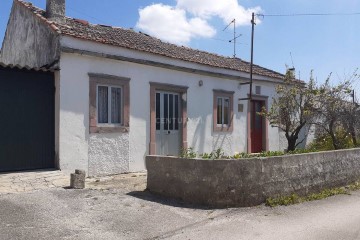 Maison 3 Chambres à Maceira