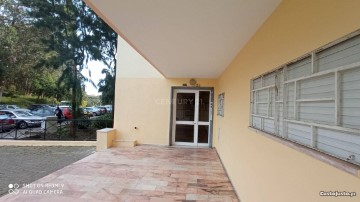 Apartment 3 Bedrooms in Algueirão-Mem Martins