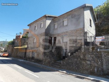 House 5 Bedrooms in Cristoval