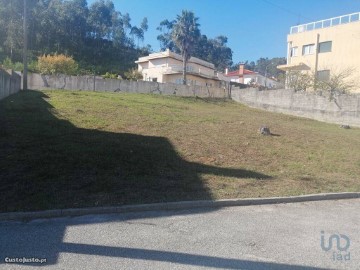 Terreno em Santa Maria Maior e Monserrate e Meadela