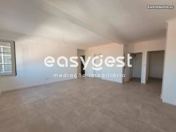 Apartamento 2 Quartos em Serpa (Salvador e Santa Maria)