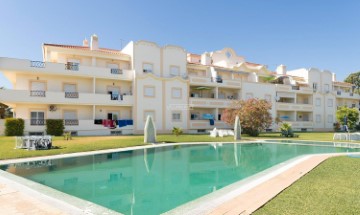 Apartamento 2 Quartos em Albufeira e Olhos de Água