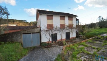 Maison 3 Chambres à São Miguel, Santa Eufémia e Rabaçal