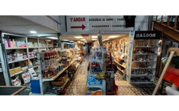 Locaux commerciaux à Valença, Cristelo Covo e Arão