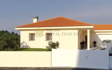 House 3 Bedrooms in Fânzeres e São Pedro da Cova