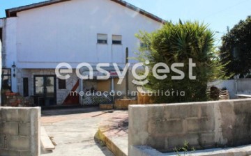 Casa o chalet 6 Habitaciones en Atouguia