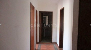 Apartment 3 Bedrooms in Alcochete