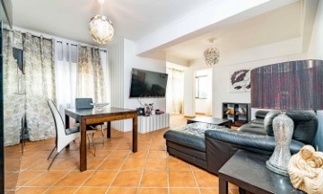 Apartment 3 Bedrooms in Vila Franca de Xira