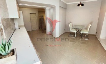 Apartamento  em Alcanena e Vila Moreira