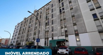 Apartment 3 Bedrooms in Baixa da Banheira e Vale da Amoreira