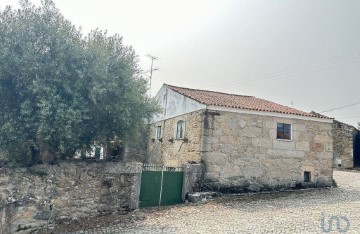 Maison 3 Chambres à Leomil, Mido, Senouras e Aldeia Nova