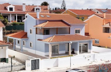 Maison 4 Chambres à Santo Onofre e Serra do Bouro