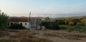 Maisons de campagne à Tramagal