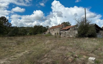 Casas rústicas en Souto de Aguiar da Beira e Valverde