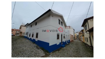 House 6 Bedrooms in Coimbrão