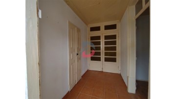 House 5 Bedrooms in Cebolais de Cima e Retaxo