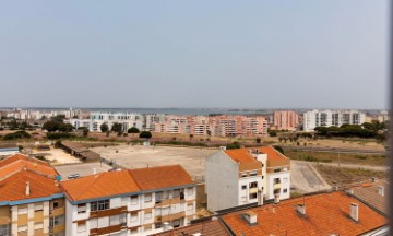 Apartamento 2 Quartos em Alto do Seixalinho, Santo André e Verderena