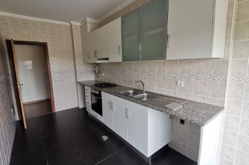 Apartamento 2 Quartos em Montemor-O-Velho e Gatões