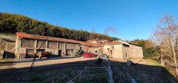 Quintas e casas rústicas em Pedreira, Rande e Sernande
