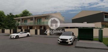 House 3 Bedrooms in Fradelos