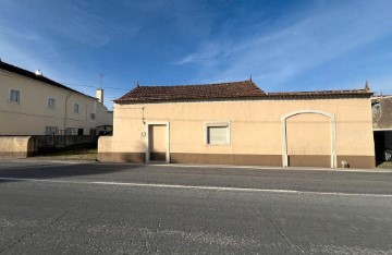 Maison 2 Chambres à Alvaiázere