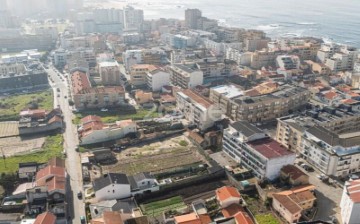 Apartamento 4 Quartos em Aver-O-Mar, Amorim e Terroso