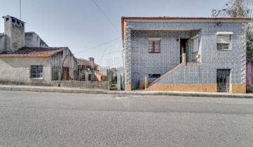 House 3 Bedrooms in Trofa, Segadães e Lamas do Vouga