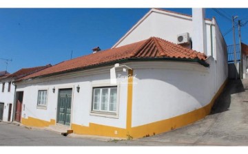 Moradia 4 Quartos em Torres Novas (São Pedro), Lapas e Ribeira Branca