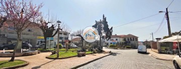 Terreno em Santa Cruz da Trapa e São Cristóvão de Lafões