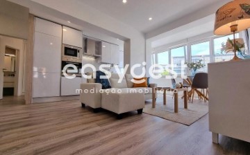 Apartment 3 Bedrooms in Benfica