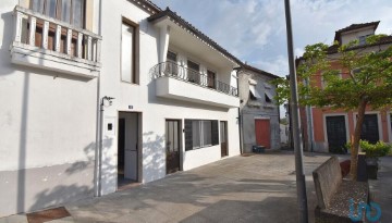 House 4 Bedrooms in Espinhal