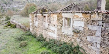 Quintas e casas rústicas em Sobral Pichorro e Fuinhas