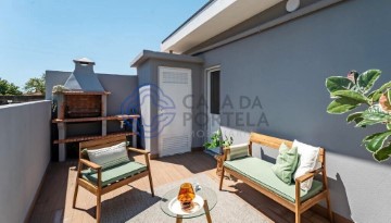 House 3 Bedrooms in Moreira