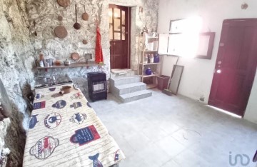 House 2 Bedrooms in Cristoval