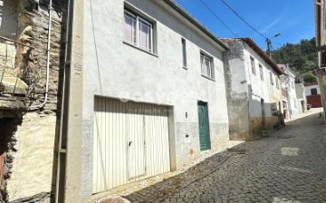 Moradia 4 Quartos em Açoreira