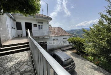 Country homes in Abaças