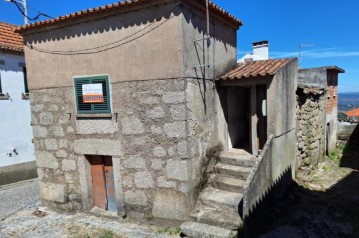 Maison 2 Chambres à São Pedro e Santa Maria e Vila Boa do Mondego