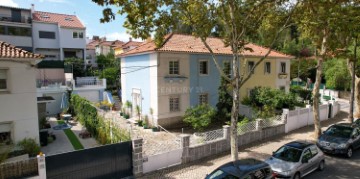 House 5 Bedrooms in Benfica