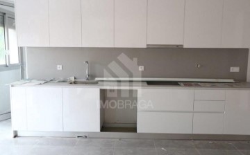 Apartamento 3 Quartos em Azurém