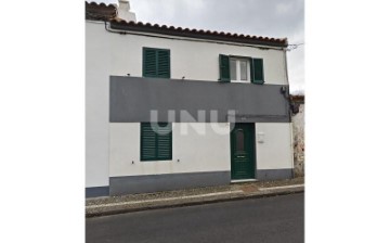 Maison 4 Chambres à Rosto de Cão (São Roque)