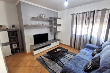 Apartamento 3 Quartos em Faro (Sé e São Pedro)